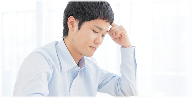 悩んでる男の子